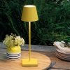 Żółta lampa stołowa Sigor Nuindie z aluminiową konstrukcją